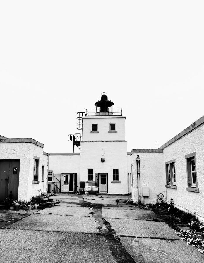 Strathy Point Lighthouse Apartment Exterior photo